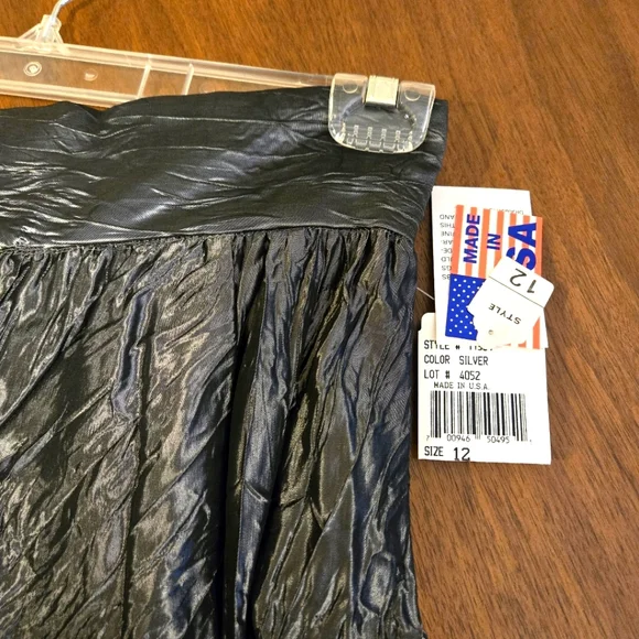 NWT,Shimmering Pewter Crinkle Formal Maxi Skirt, Formal, Holiday, Party, Size 12 - Picture 15 of 16